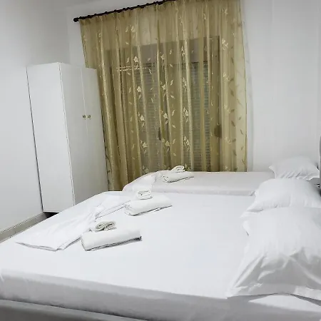 Vlora Apartment דירה